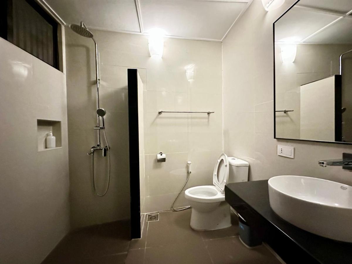 Madras Inn 58-1 Private Bathroom George Town Buitenkant foto