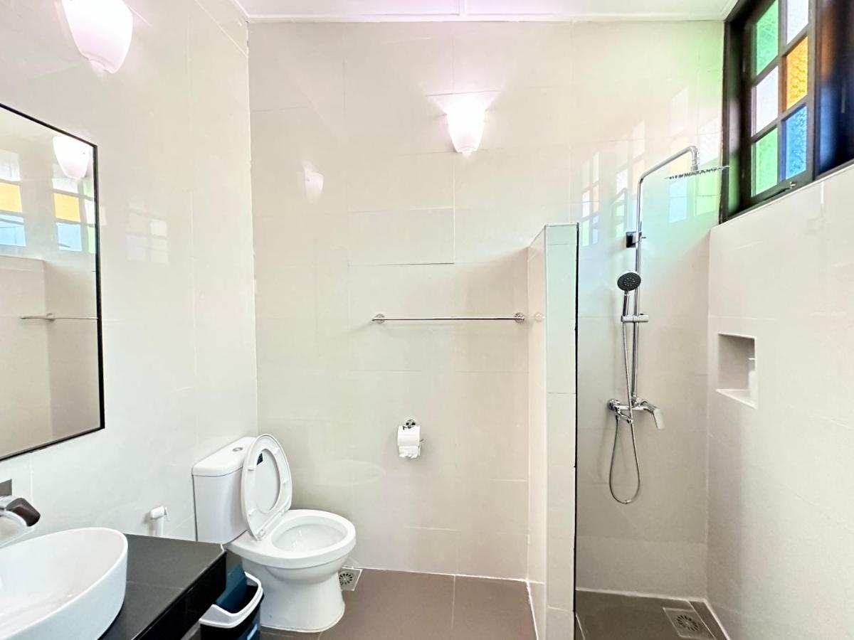 Madras Inn 58-1 Private Bathroom George Town Buitenkant foto